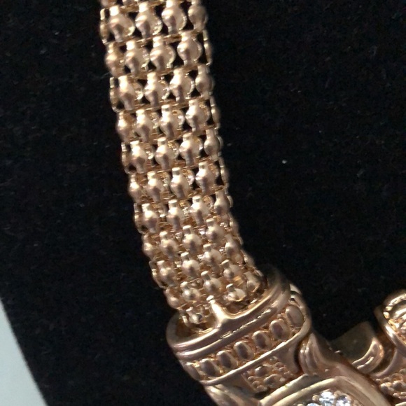 Fancy Gold Necklace - Picture 7 of 10